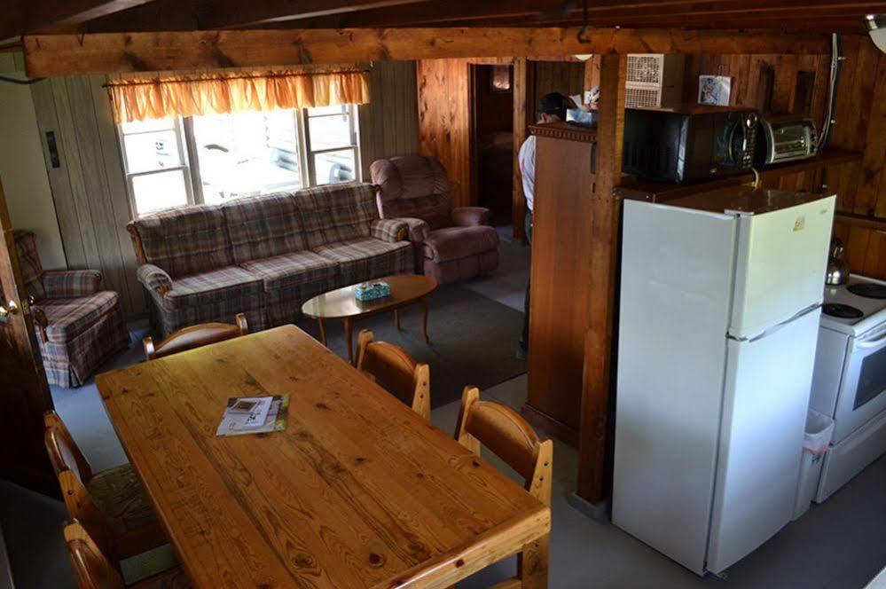 Birchland Cottages Iron Bridge Ngoại thất bức ảnh